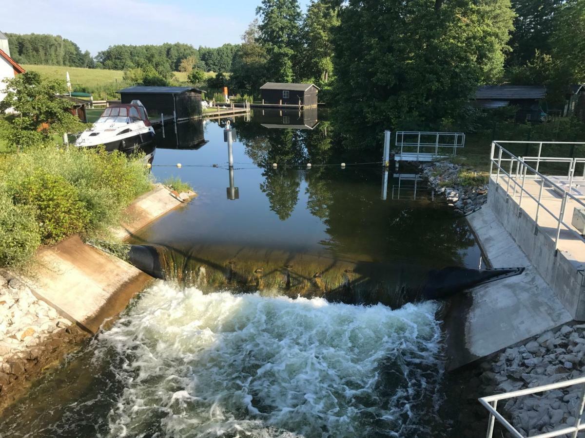 Ferienhaus Im Fischersteig Wustrow  Exterior foto